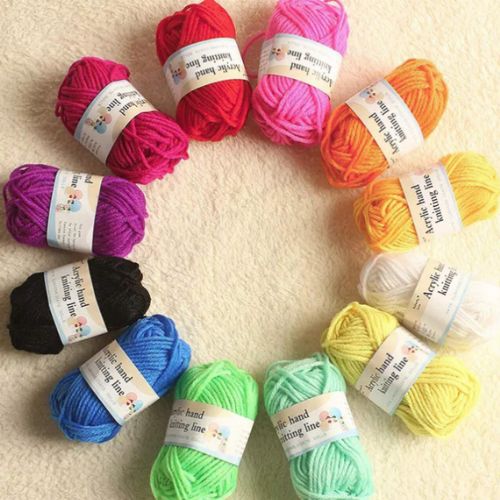 Coloured wool for beginners, 15g