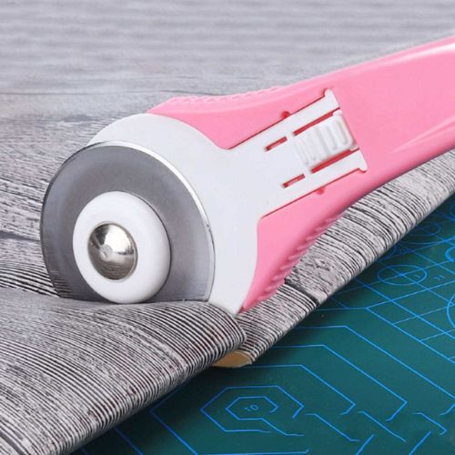 28mm Rotary cutter - Pink