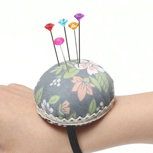 Floral Wrist Pin Cushion - Scribble and Scratch